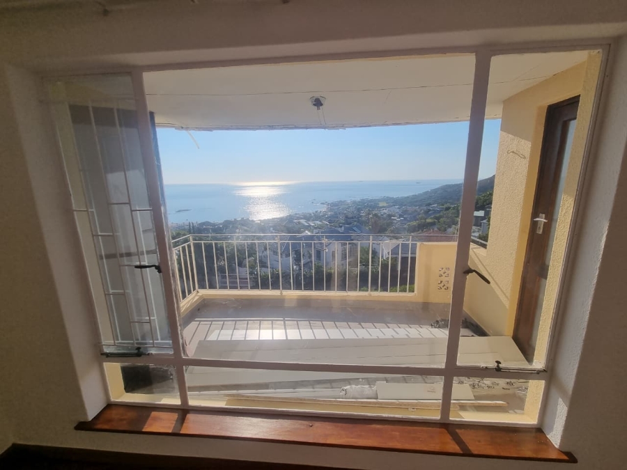 4 Bedroom Property for Sale in Camps Bay Western Cape